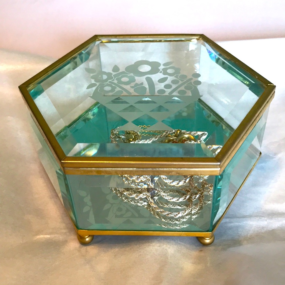 Vintage Crowning Touch Hexagon Glass Jewelry box